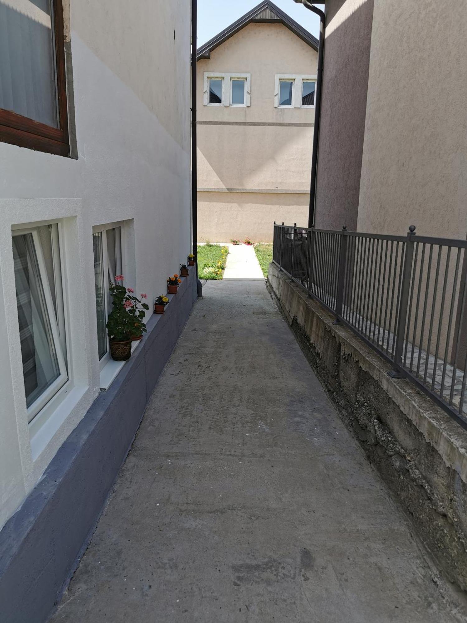 Konak Plav Esterno foto