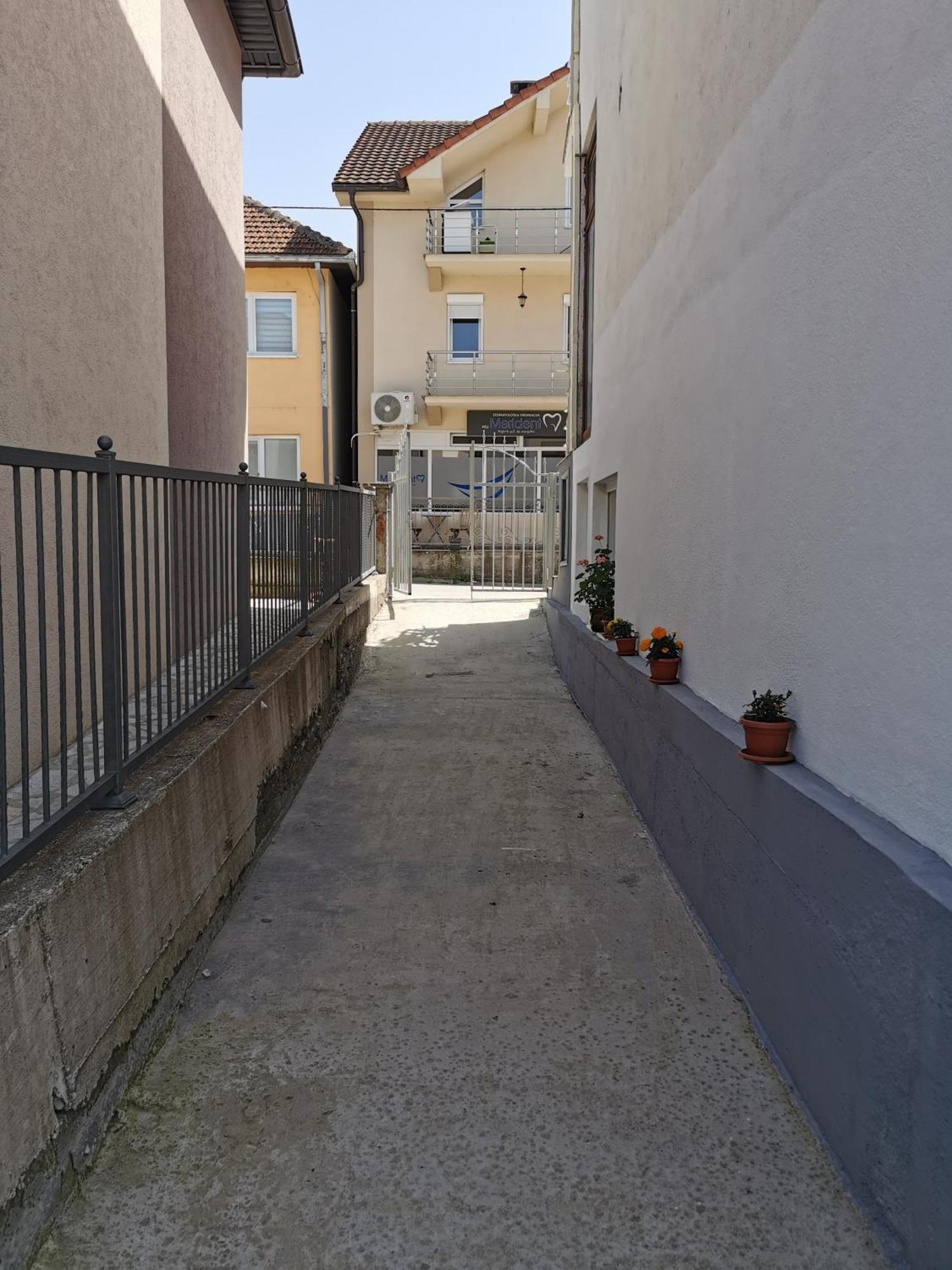 Konak Plav Esterno foto